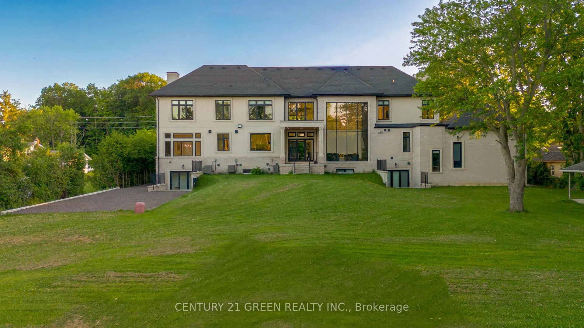Photo 5 of 9395 8th Line, Halton Hills, Georgetown — HOMEH