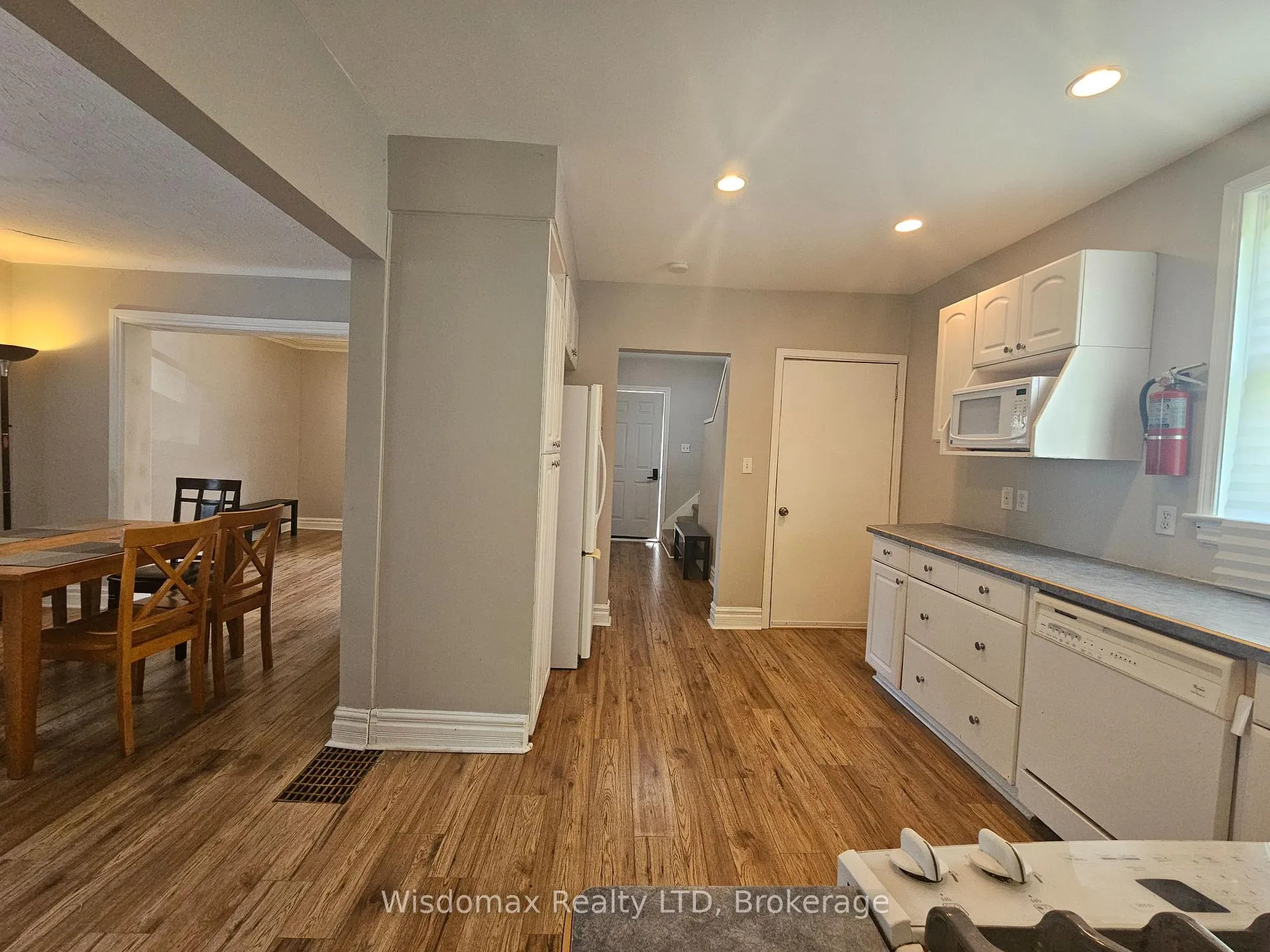 Photo 14 of 45 Pine Street N, Thorold, Thorold Downtown — HOMEH