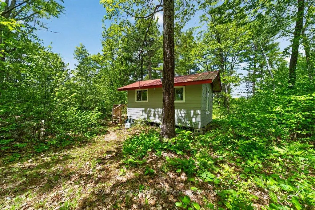 Photo 7 of 2485 Alf's Bay Lane, Frontenac, Frontenac Centre — HOMEH