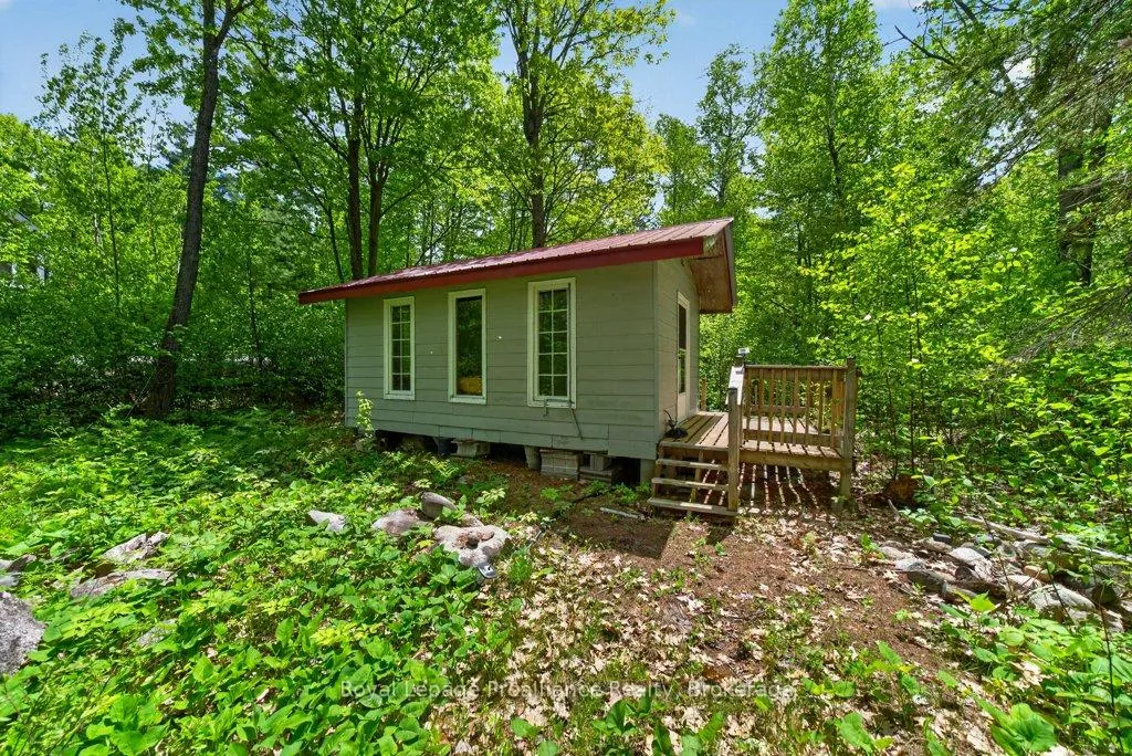 Photo 13 of 2485 Alf's Bay Lane, Frontenac, Frontenac Centre — HOMEH