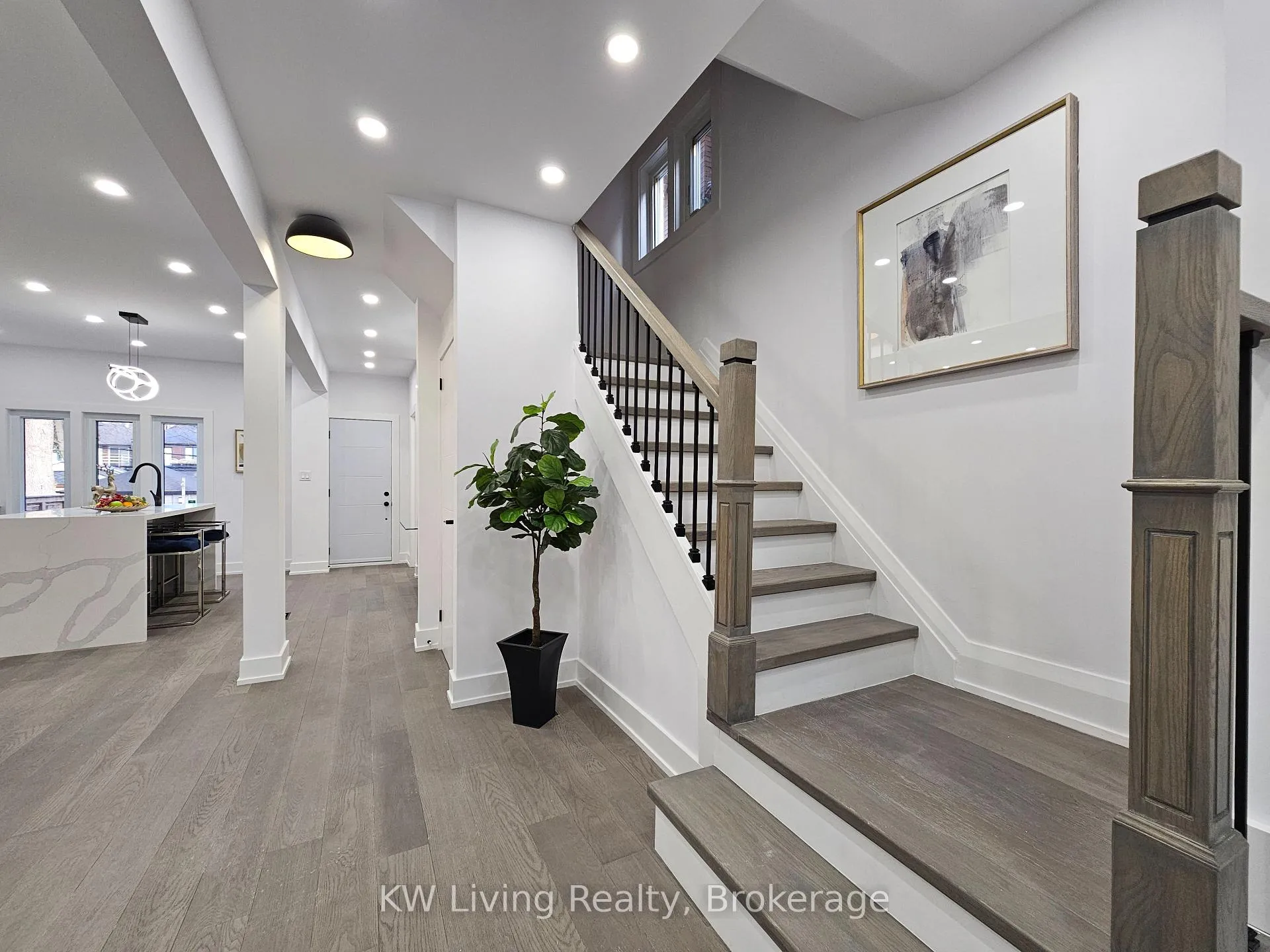 Photo 2 of 479 Windermere Avenue, Toronto, Runnymede-Bloor West Village — HOMEH