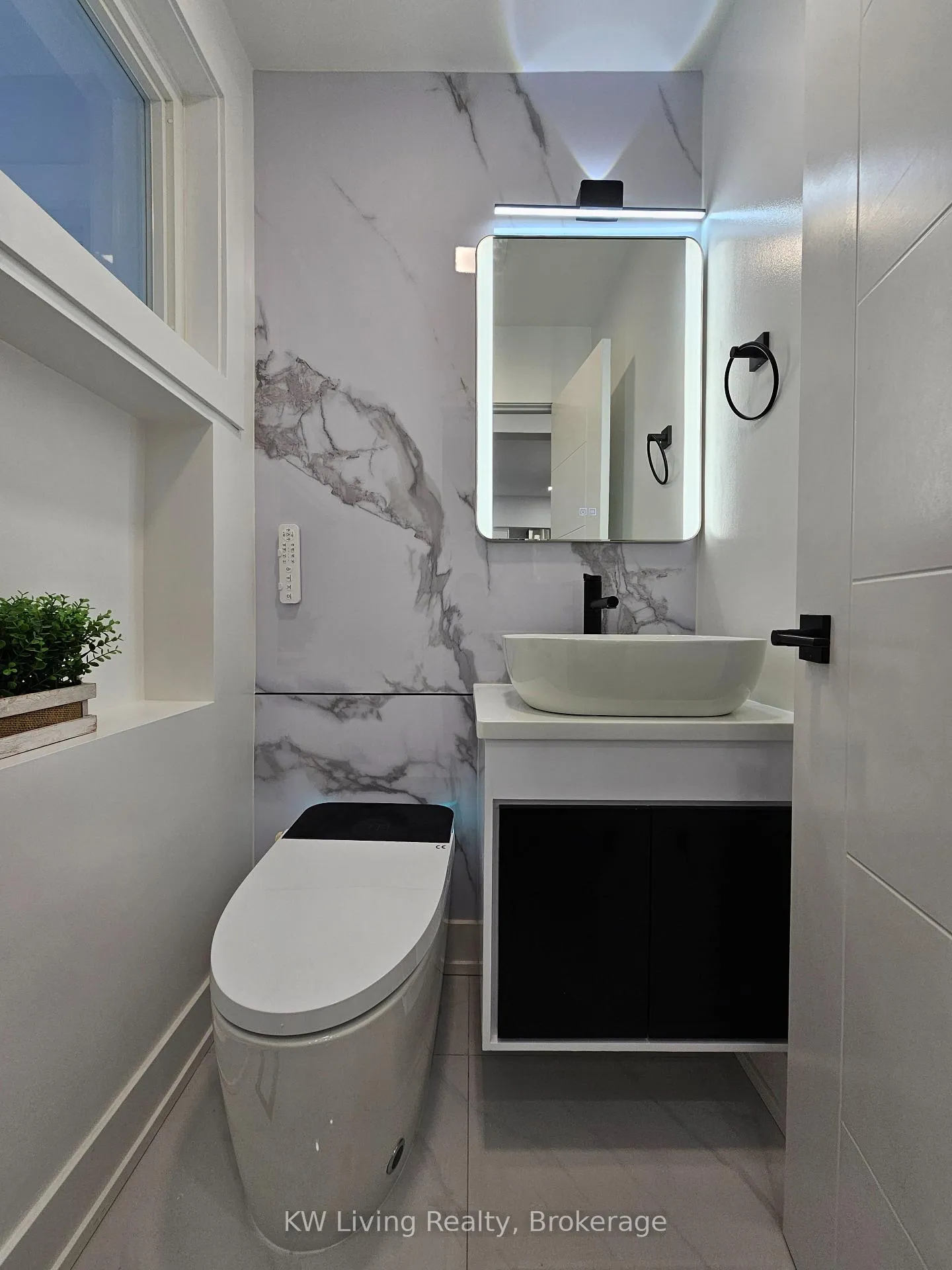 Photo 13 of 479 Windermere Avenue, Toronto, Runnymede-Bloor West Village — HOMEH