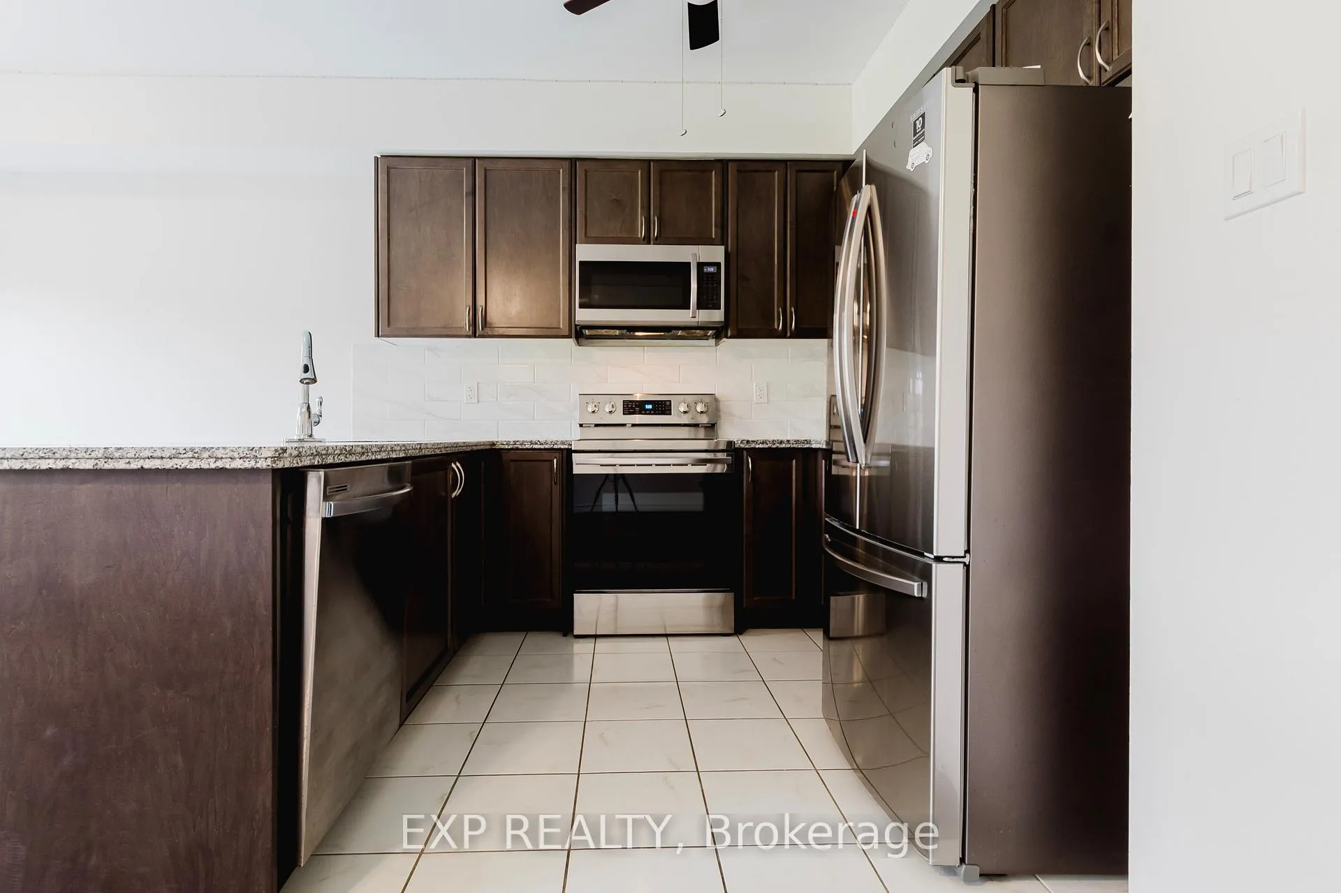 Photo 8 of 67 Bilanski Farm Road, Brantford, Echo Place — HOMEH