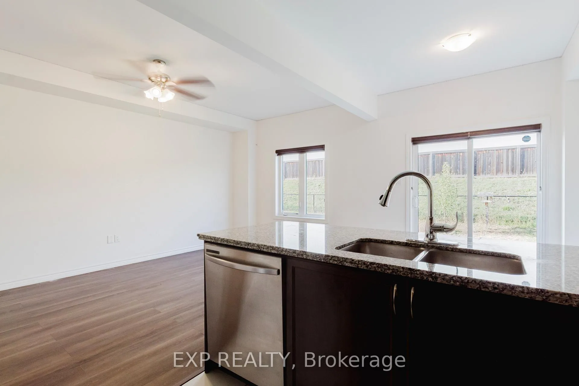 Photo 9 of 67 Bilanski Farm Road, Brantford, Echo Place — HOMEH