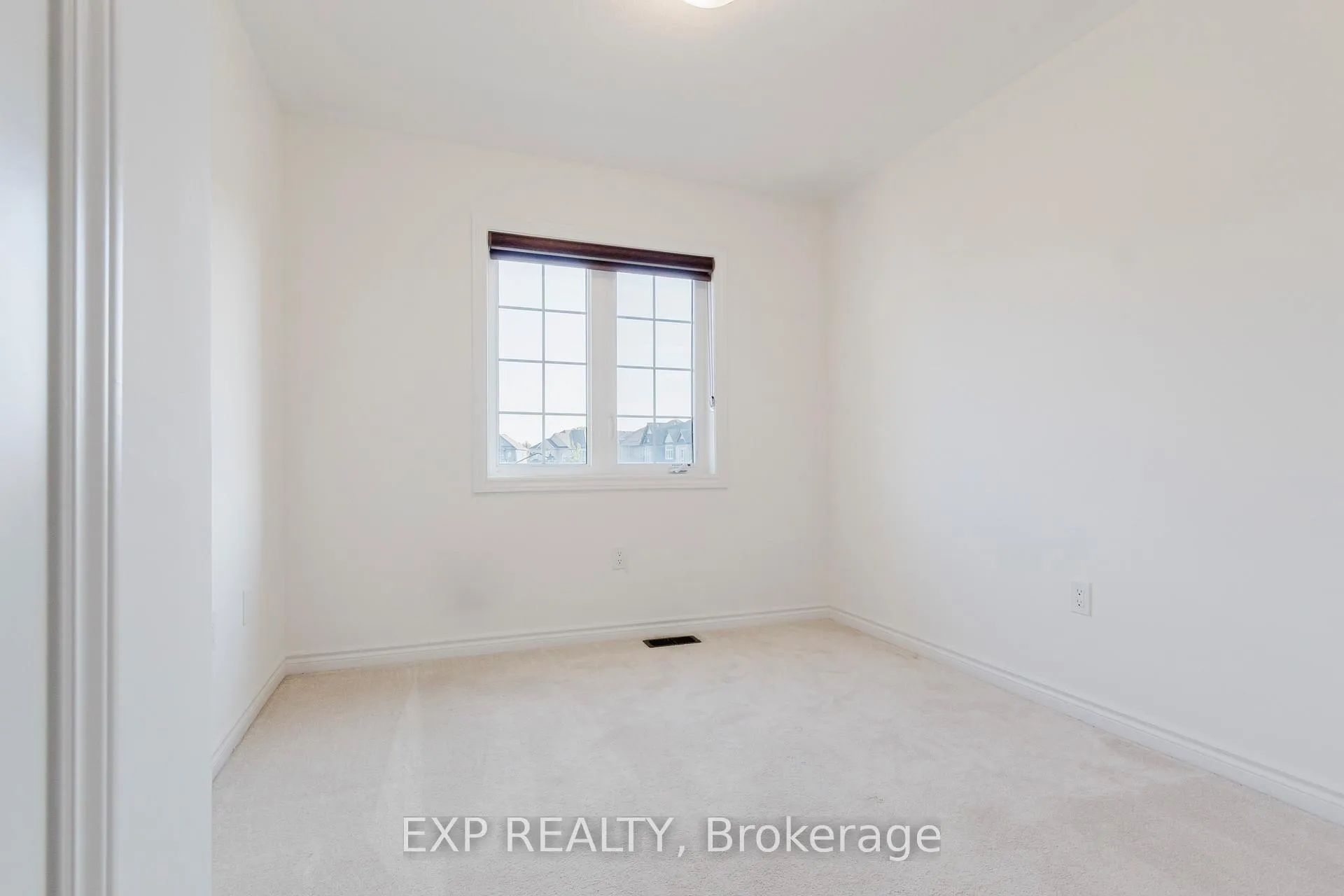 Photo 18 of 67 Bilanski Farm Road, Brantford, Echo Place — HOMEH