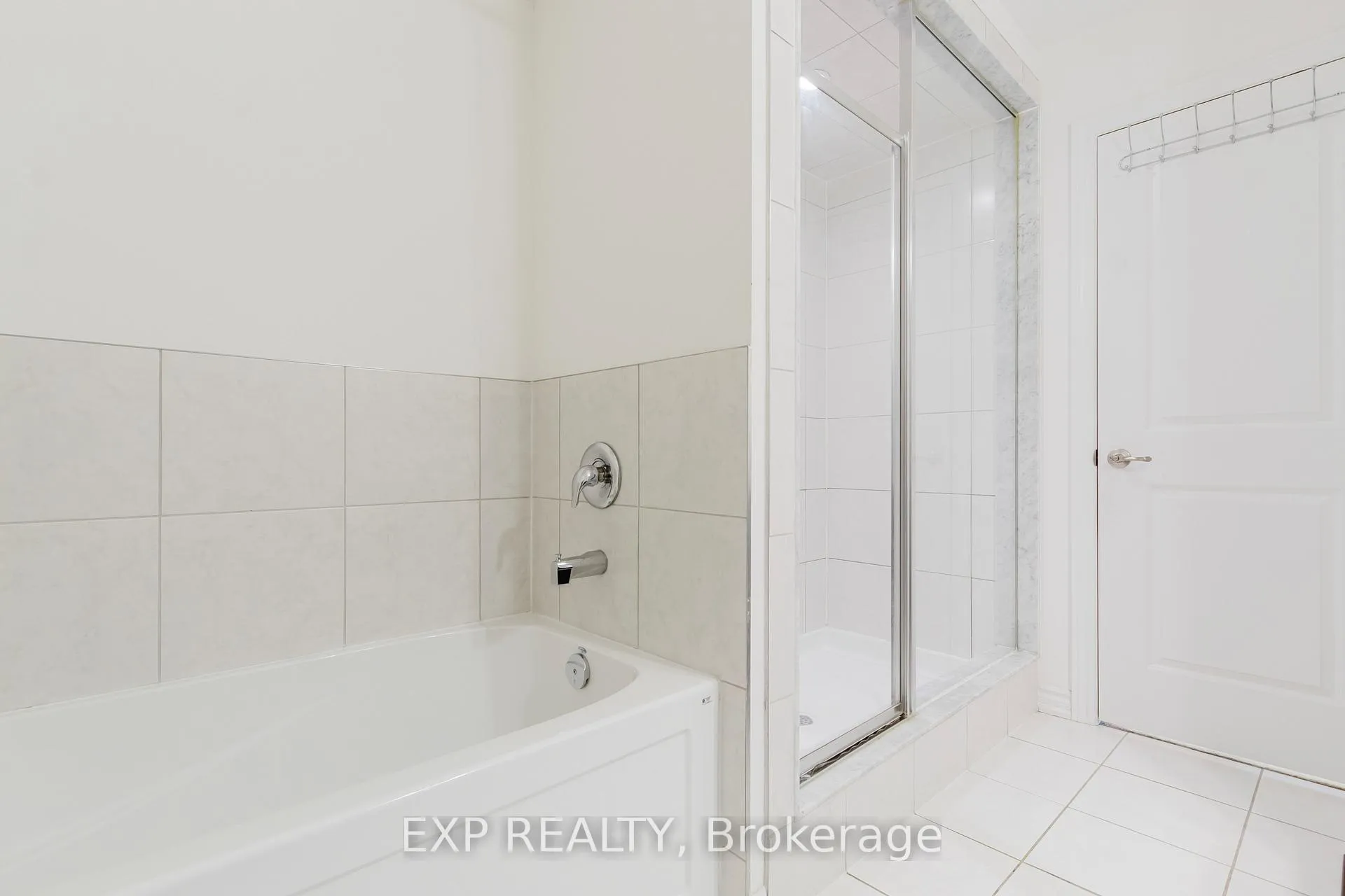 Photo 23 of 67 Bilanski Farm Road, Brantford, Echo Place — HOMEH