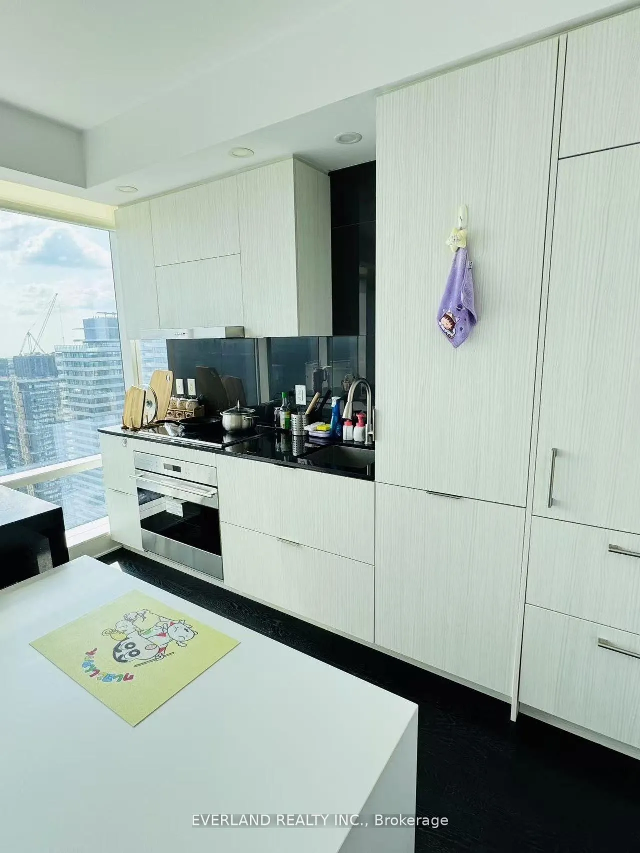 Photo 3 of Unit 5303, 1 Bloor Street E, Toronto, Church-Yonge Corridor — HOMEH