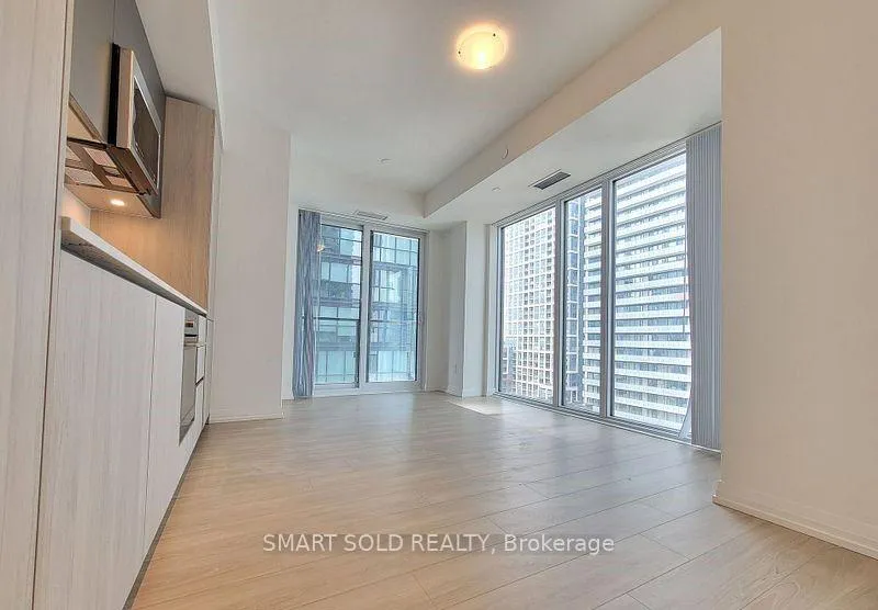 Photo 6 of Unit 3403, 8 Widmer Street, Toronto, Waterfront Communities — HOMEH