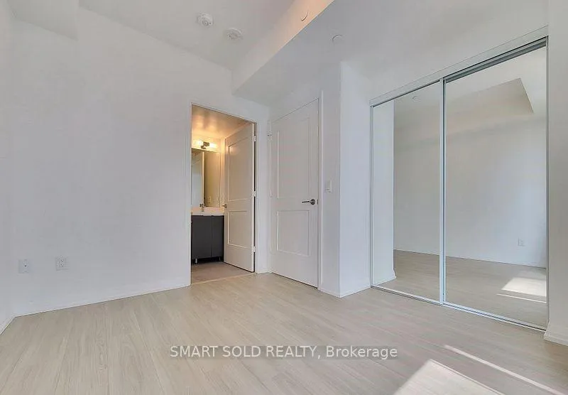 Photo 10 of Unit 3403, 8 Widmer Street, Toronto, Waterfront Communities — HOMEH