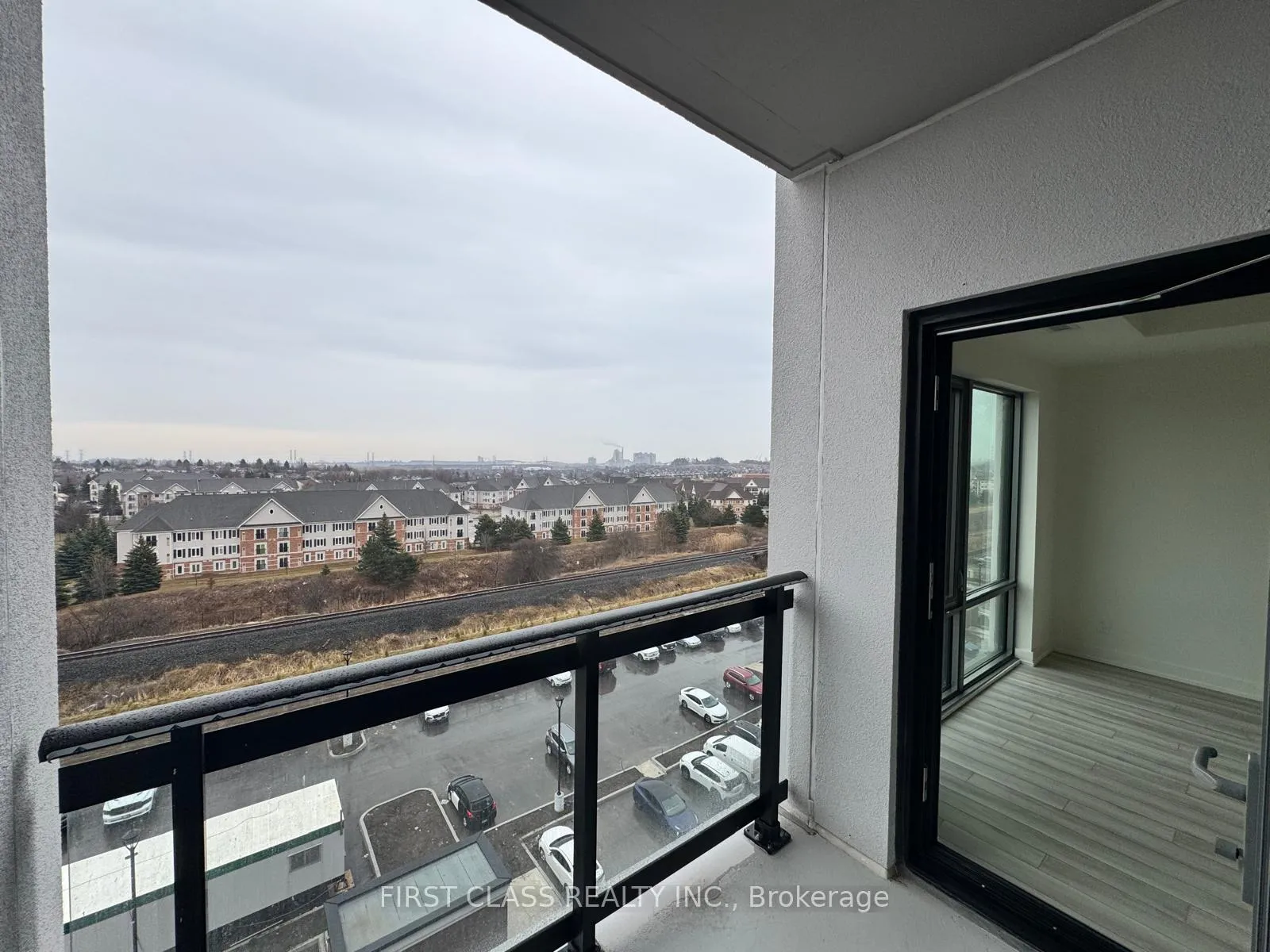 Photo 9 of 51 Clarington Blvd, Clarington, Bowmanville — HOMEH
