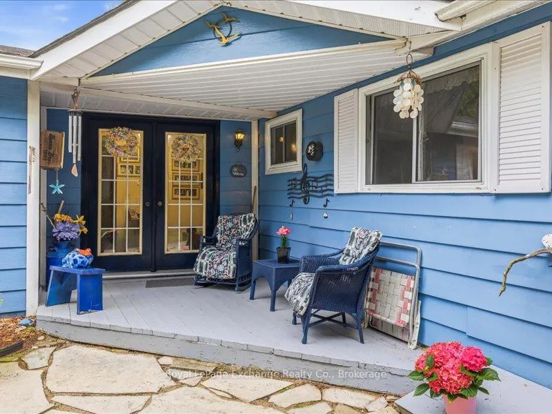 Photo 2 of 14 Mitchell Drive, Kincardine — HOMEH