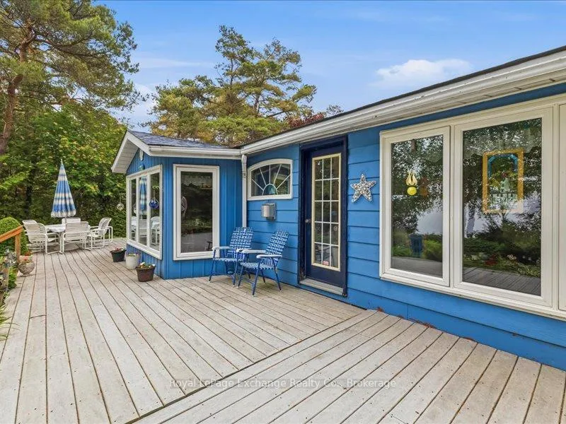 Photo 3 of 14 Mitchell Drive, Kincardine — HOMEH