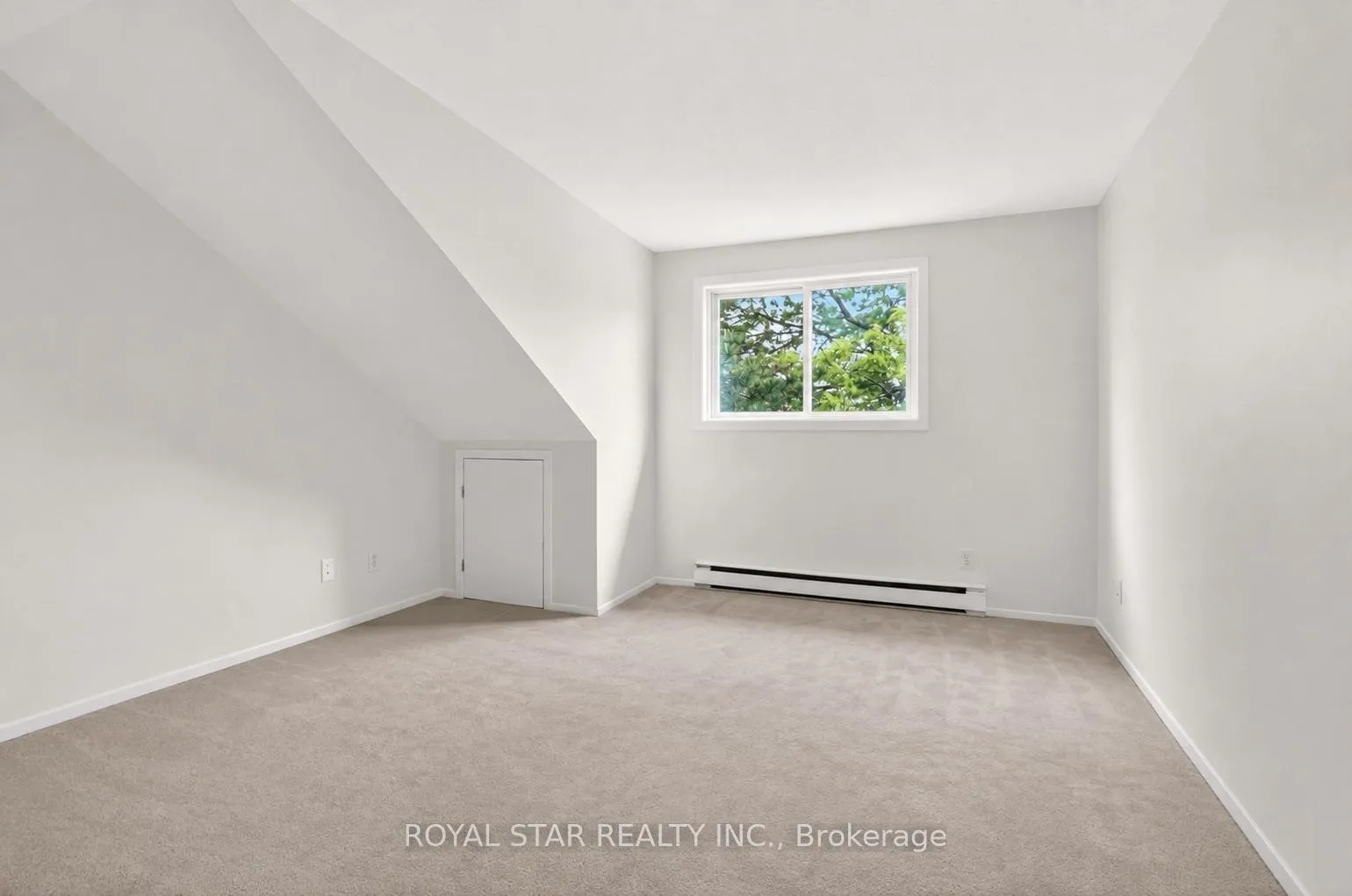 Photo 20 of Unit 5B, 762 St. Andre Drive, Ottawa, Hiawatha Park/Convent Glen — HOMEH