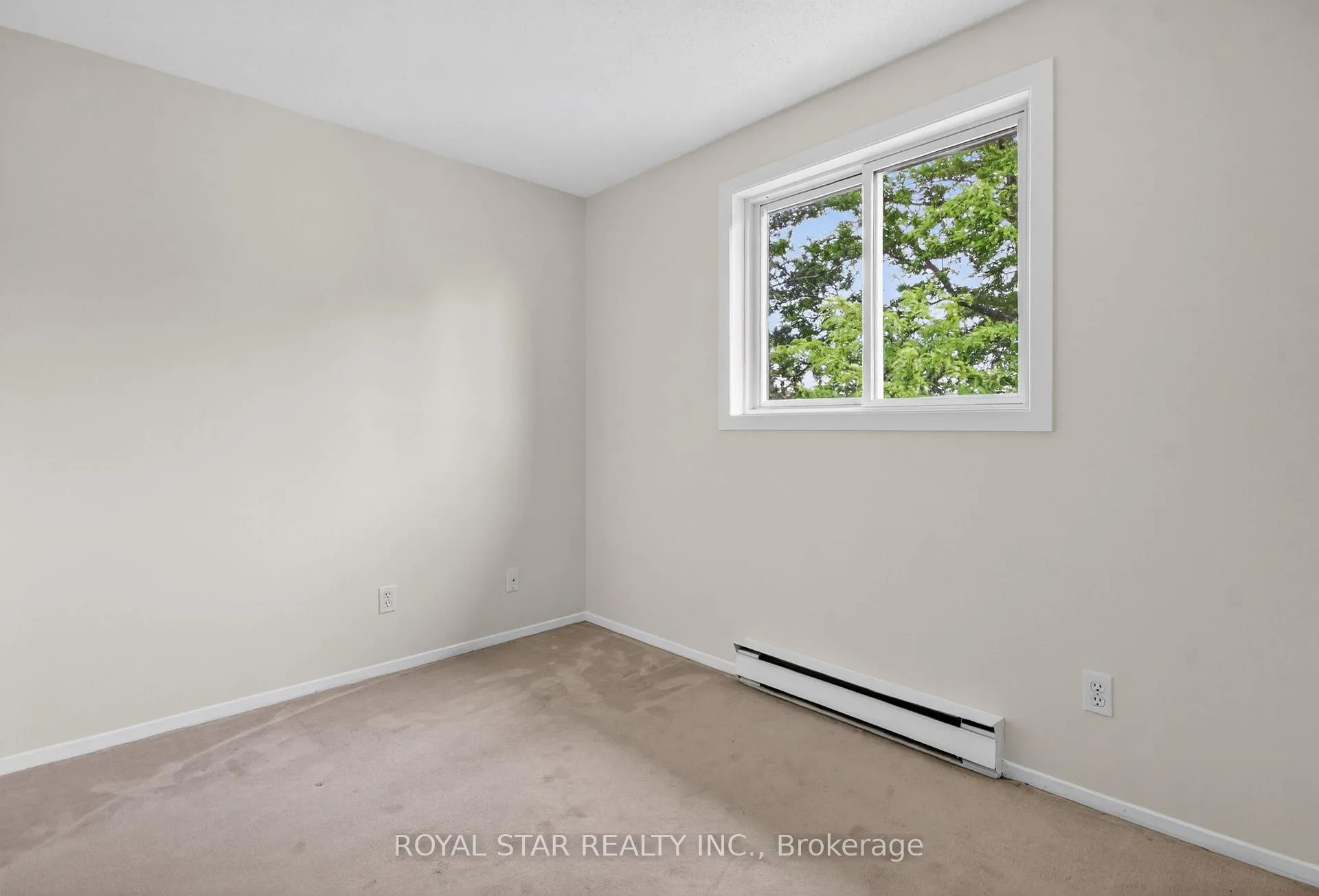 Photo 24 of Unit 5B, 762 St. Andre Drive, Ottawa, Hiawatha Park/Convent Glen — HOMEH