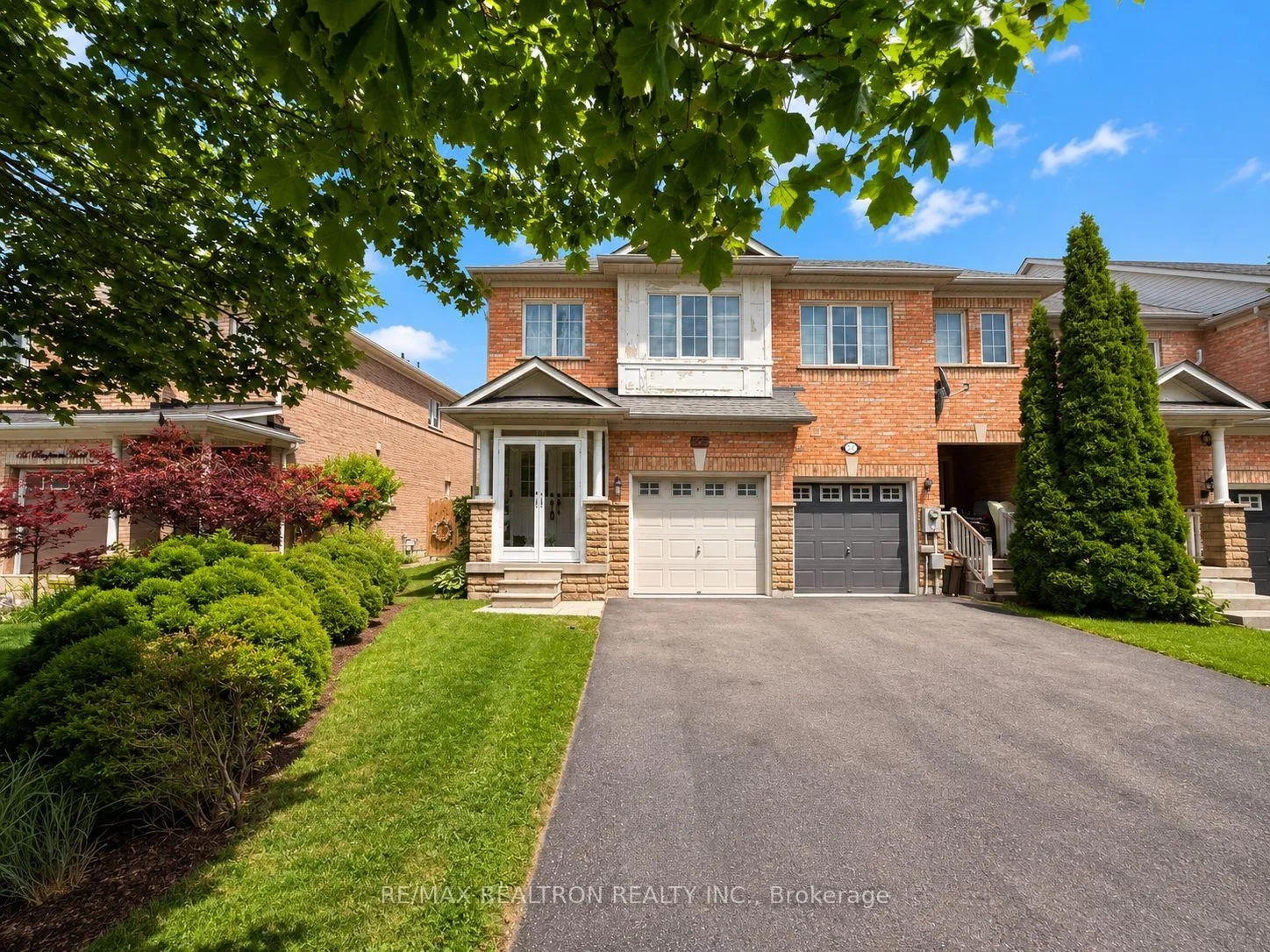 Photo 1 of 122 Benjamin Hood Crescent, Vaughan, Patterson — HOMEH