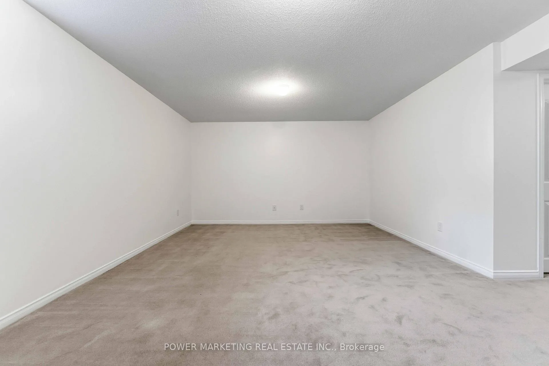 Photo 25 of 326 Applecross Crescent, Ottawa, Kanata - Morgan's Grant/South March — HOMEH