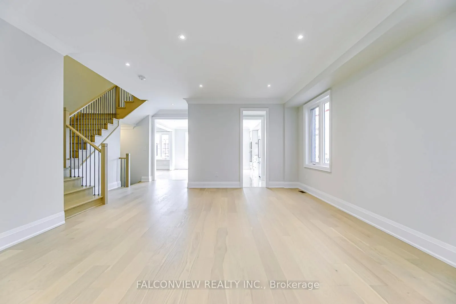 Photo 2 of 91 Brenscombe Road, Brampton, Northwest Brampton — HOMEH