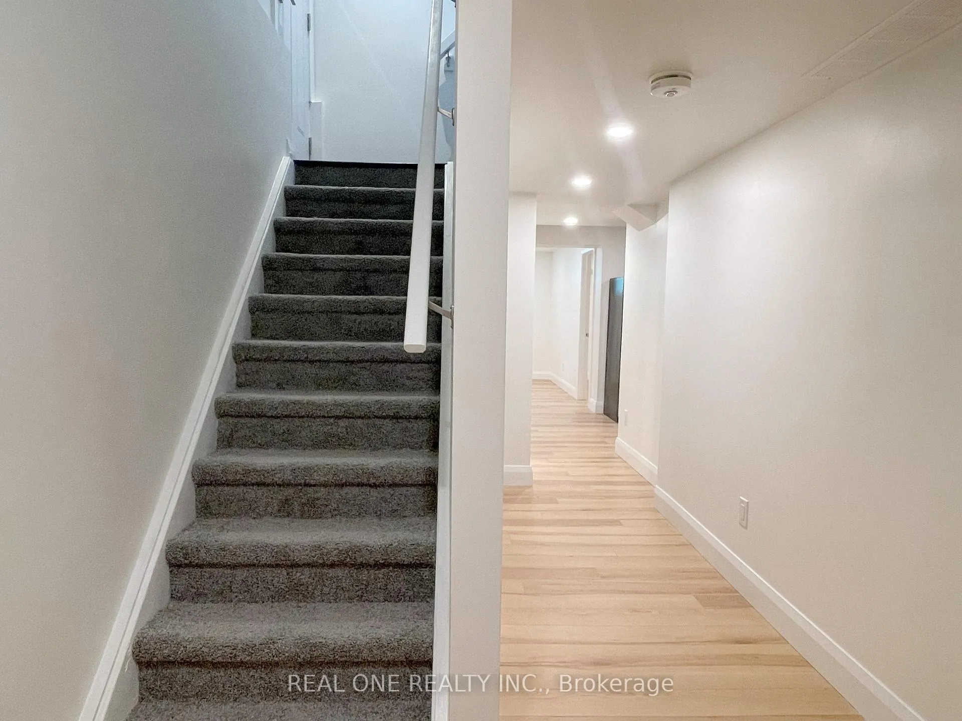 Photo 4 of 67 Burley Lane, Hamilton, Meadowlands — HOMEH