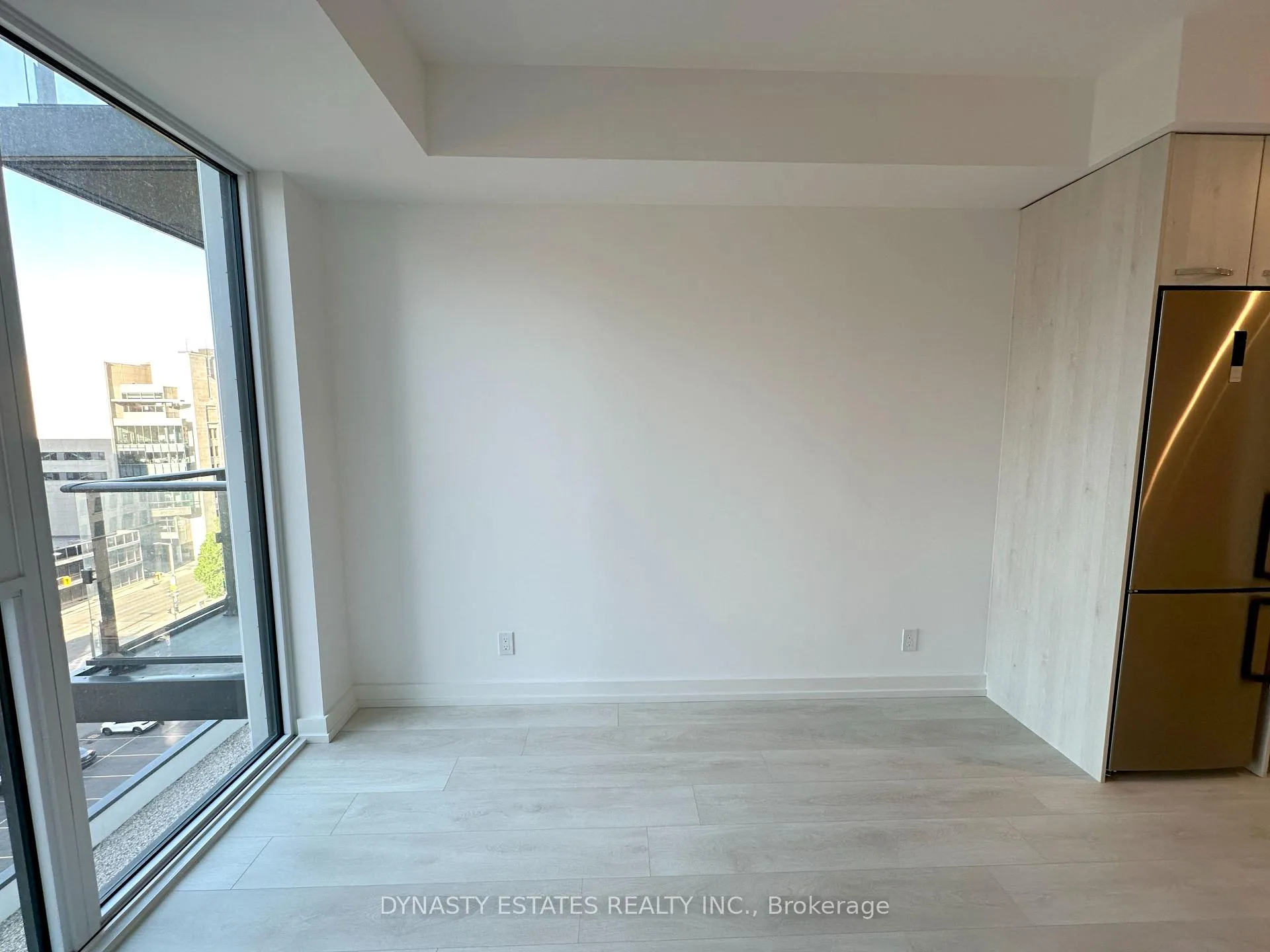 Photo 8 of Unit 908, 75 James Street S, Hamilton, Corktown — HOMEH