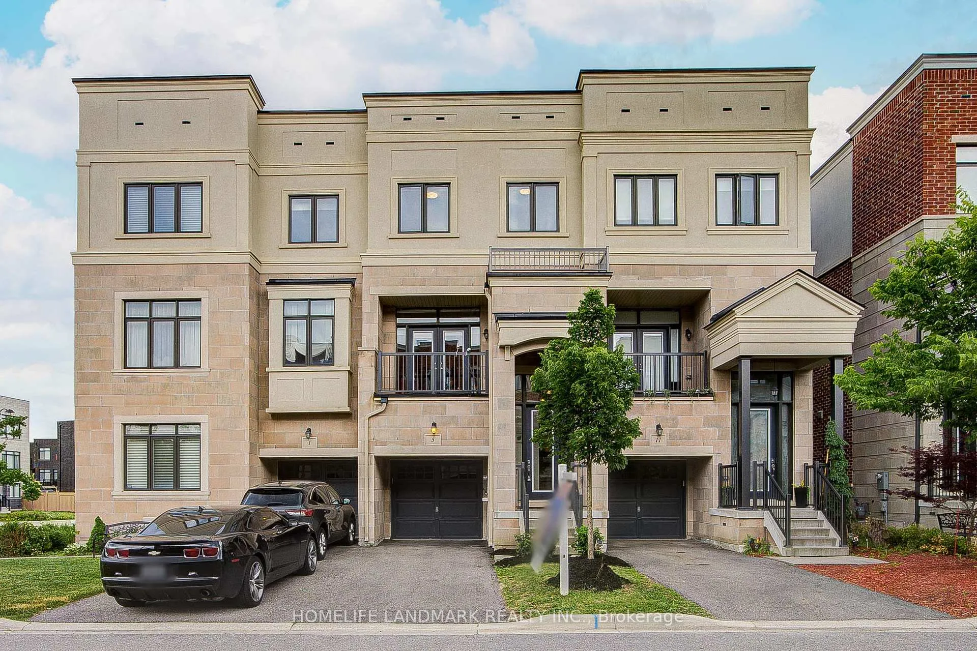Photo 1 of 5 Arianna Crescent, Vaughan, Patterson — HOMEH