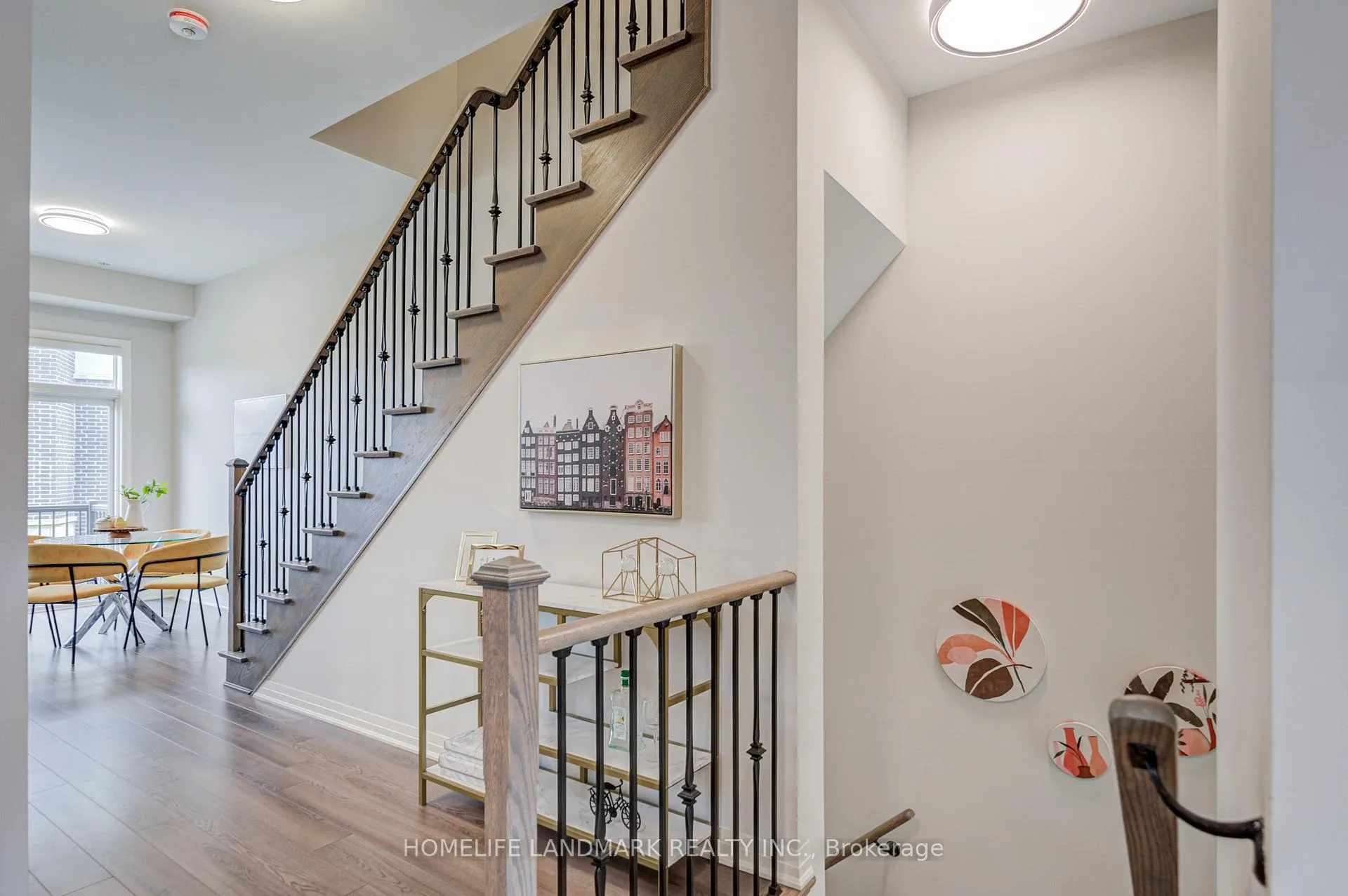 Photo 19 of 5 Arianna Crescent, Vaughan, Patterson — HOMEH