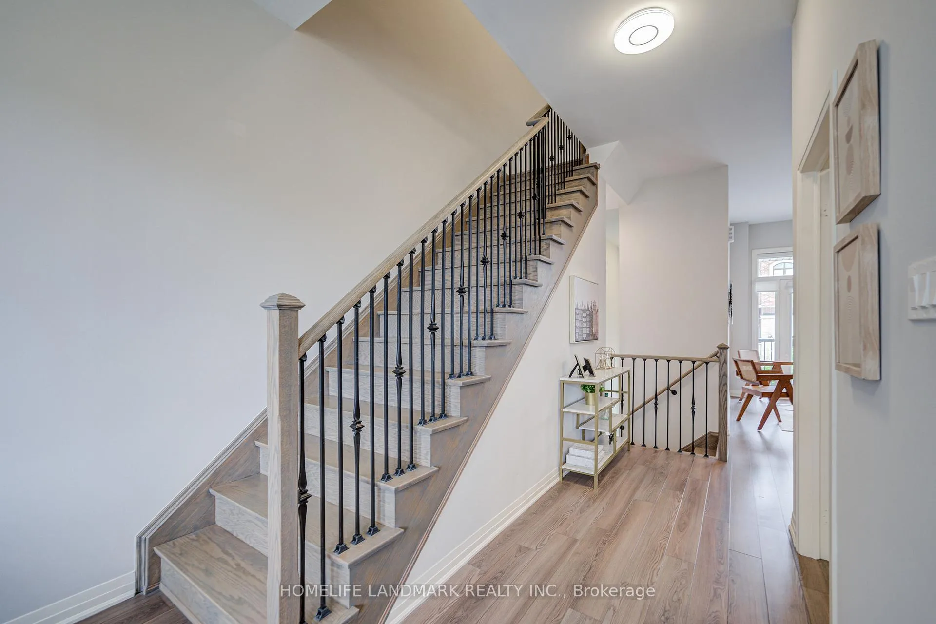 Photo 20 of 5 Arianna Crescent, Vaughan, Patterson — HOMEH