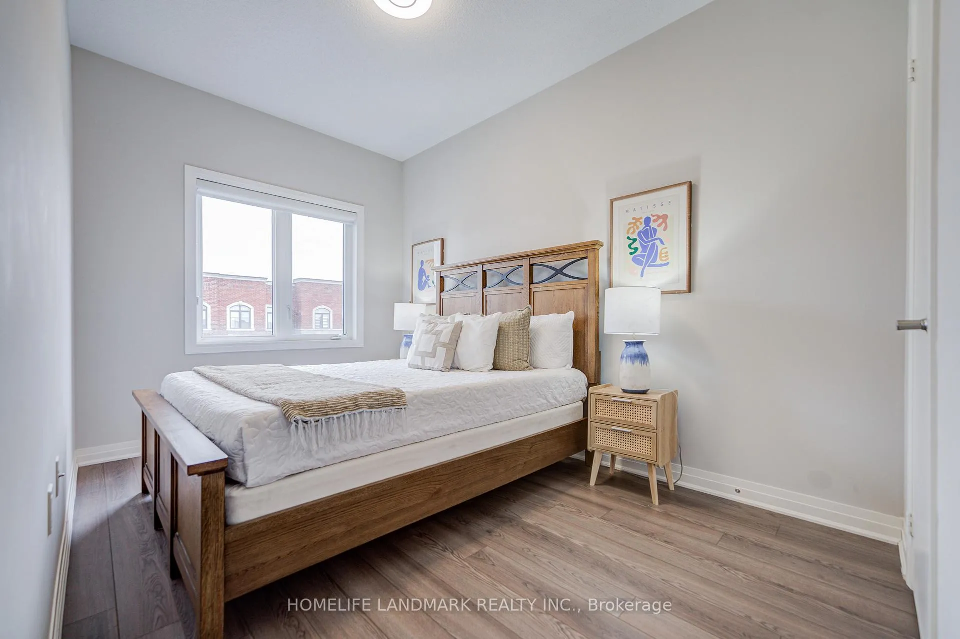 Photo 39 of 5 Arianna Crescent, Vaughan, Patterson — HOMEH