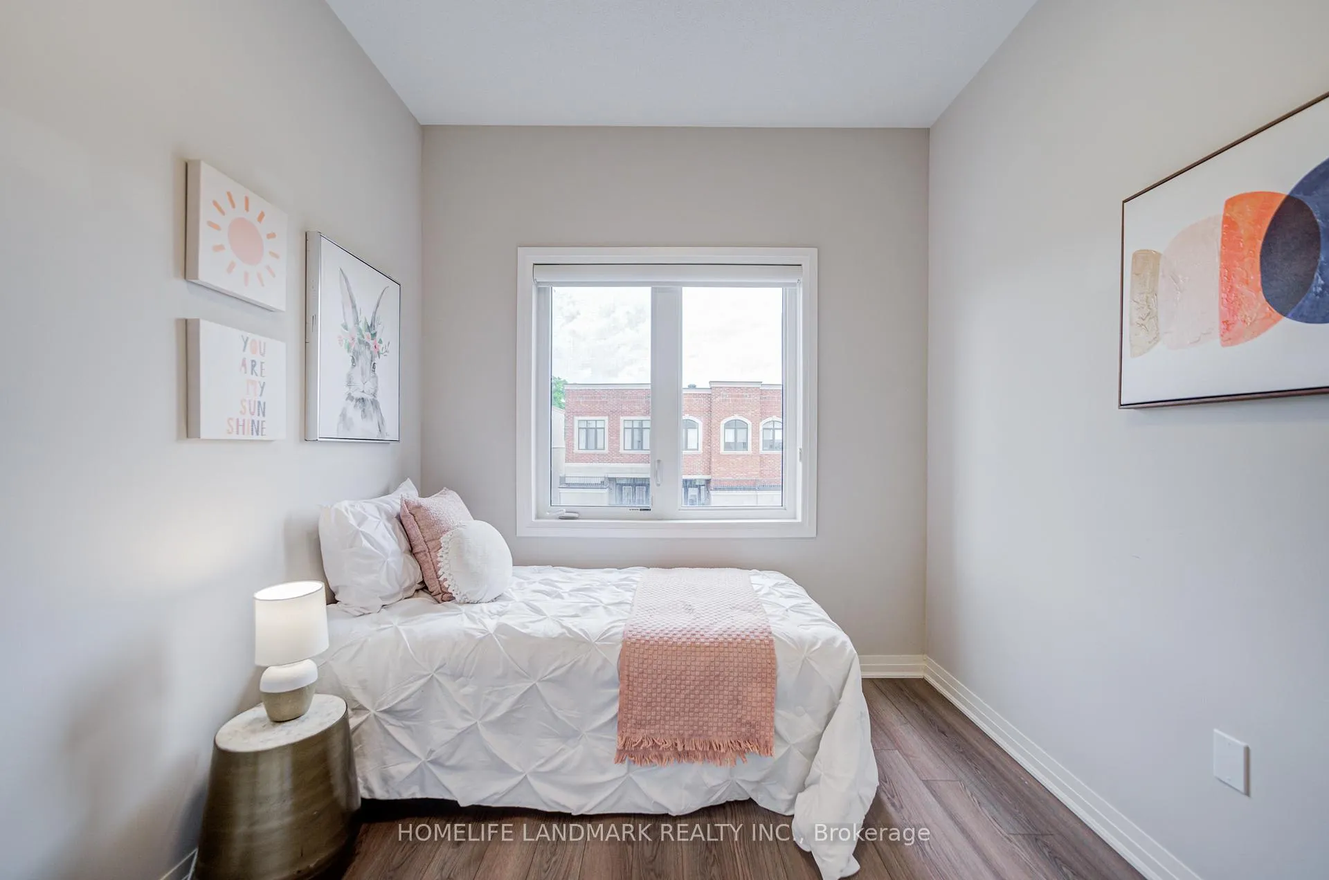 Photo 43 of 5 Arianna Crescent, Vaughan, Patterson — HOMEH