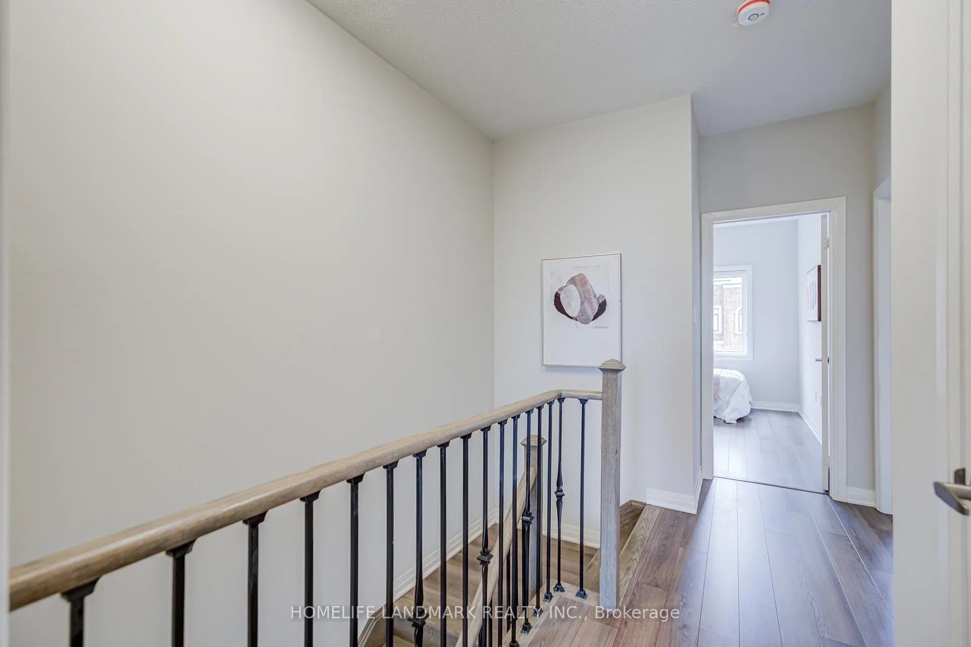 Photo 50 of 5 Arianna Crescent, Vaughan, Patterson — HOMEH