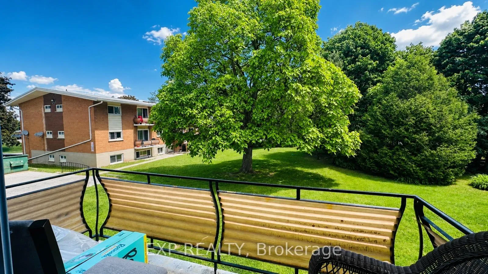 Photo 15 of Unit 2, 428 Barrie Place, Waterloo, Lakeshore Village — HOMEH