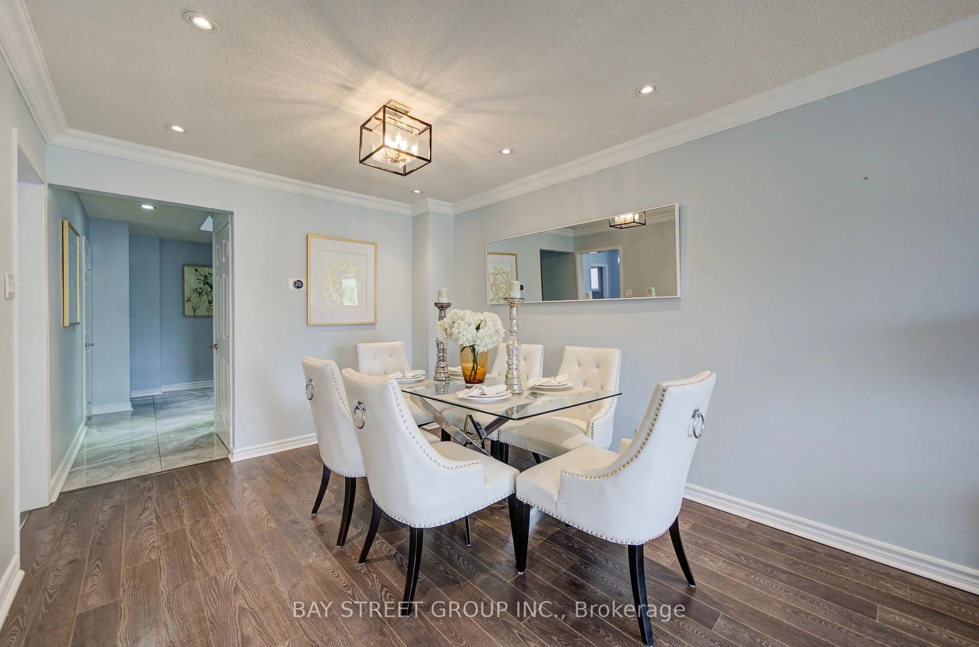 Photo 7 of 39 Ketchum Crescent, Markham, Middlefield — HOMEH