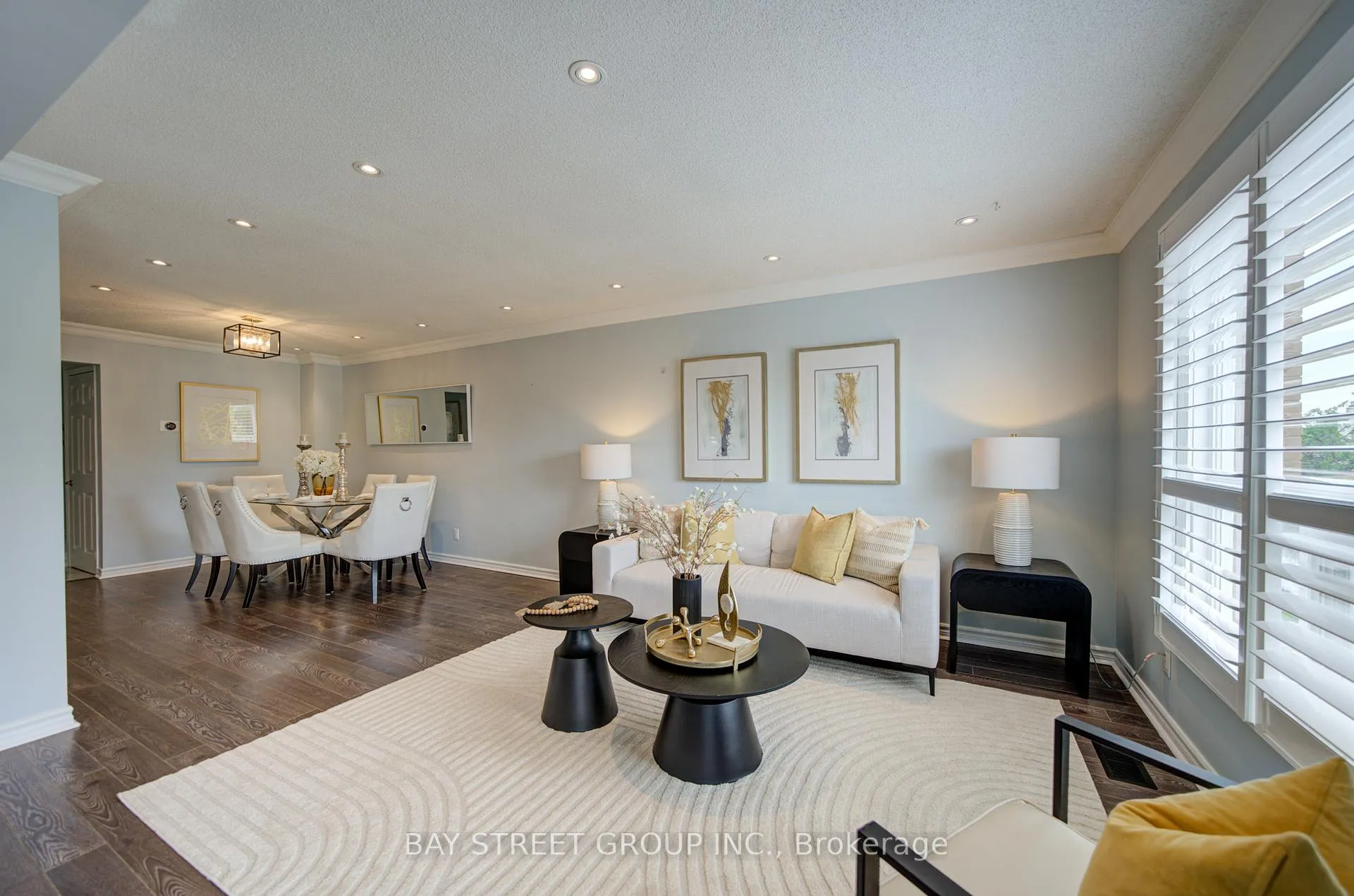 Photo 10 of 39 Ketchum Crescent, Markham, Middlefield — HOMEH