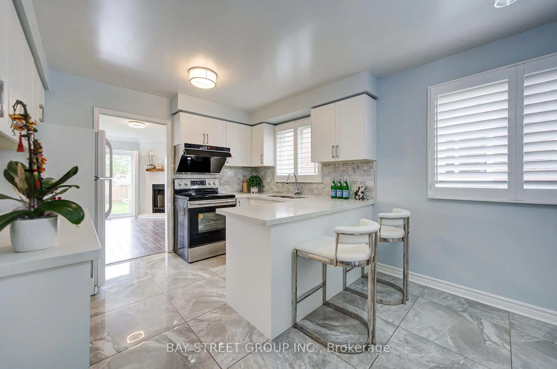 Photo 15 of 39 Ketchum Crescent, Markham, Middlefield — HOMEH