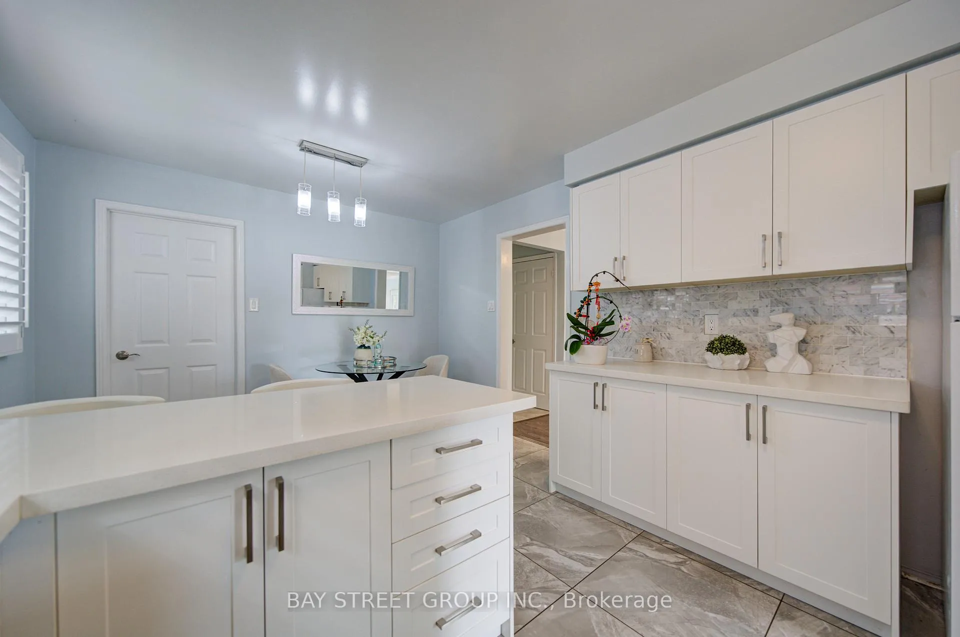 Photo 18 of 39 Ketchum Crescent, Markham, Middlefield — HOMEH