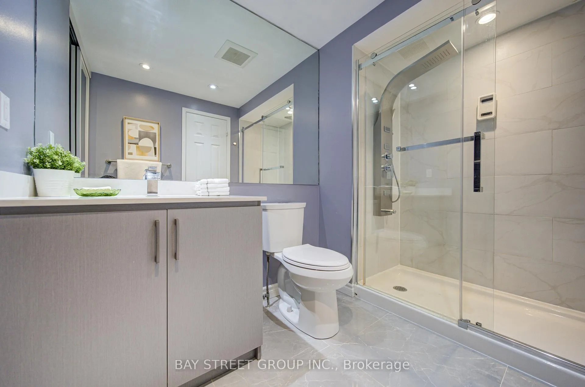 Photo 29 of 39 Ketchum Crescent, Markham, Middlefield — HOMEH