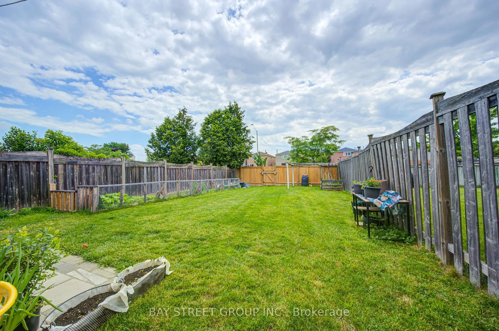 Photo 48 of 39 Ketchum Crescent, Markham, Middlefield — HOMEH