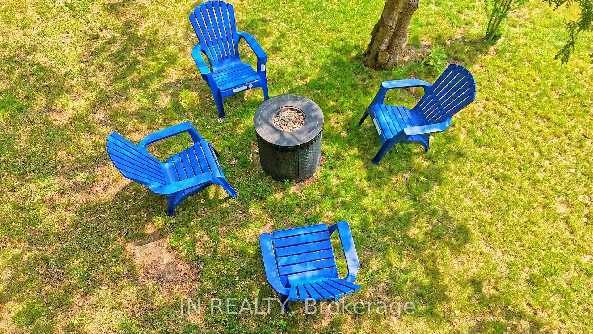 Photo 33 of 1100 Bruce Street, Sarnia — HOMEH
