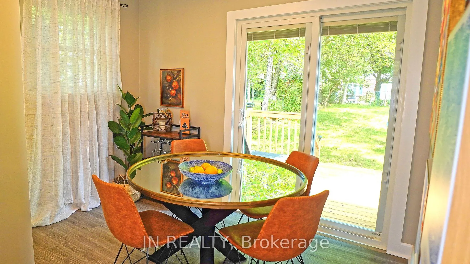 Photo 16 of 1100 Bruce Street, Sarnia — HOMEH