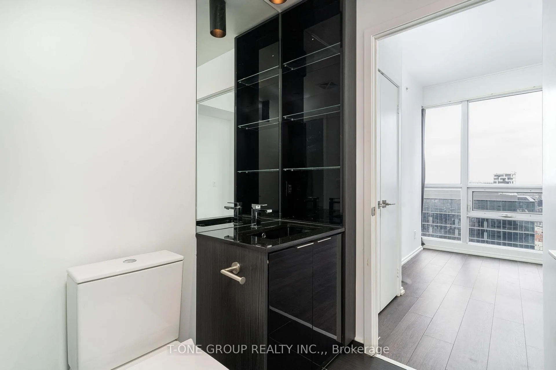 Photo 18 of Unit 4806, 70 Temperance Street, Toronto, Bay Street Corridor — HOMEH