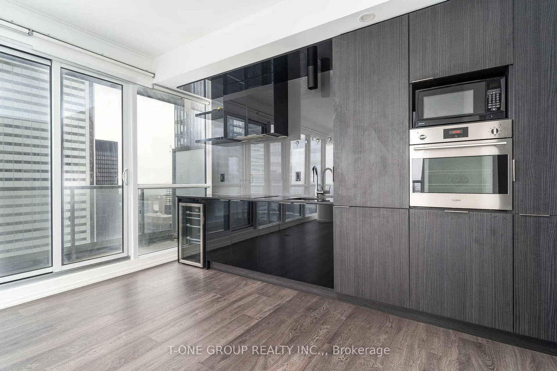 Photo 27 of Unit 4806, 70 Temperance Street, Toronto, Bay Street Corridor — HOMEH