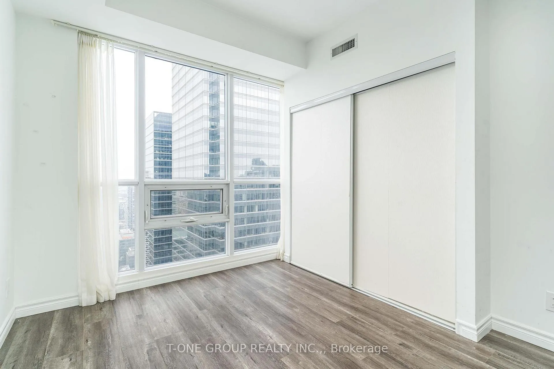Photo 35 of Unit 4806, 70 Temperance Street, Toronto, Bay Street Corridor — HOMEH