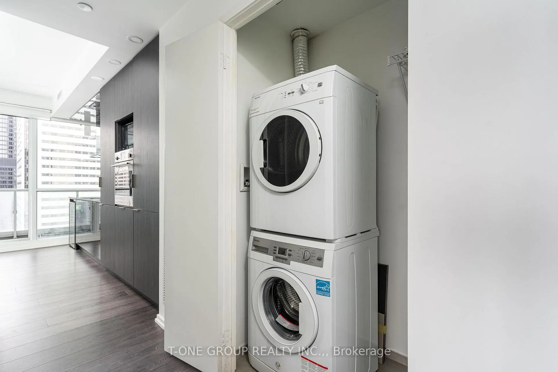 Photo 44 of Unit 4806, 70 Temperance Street, Toronto, Bay Street Corridor — HOMEH