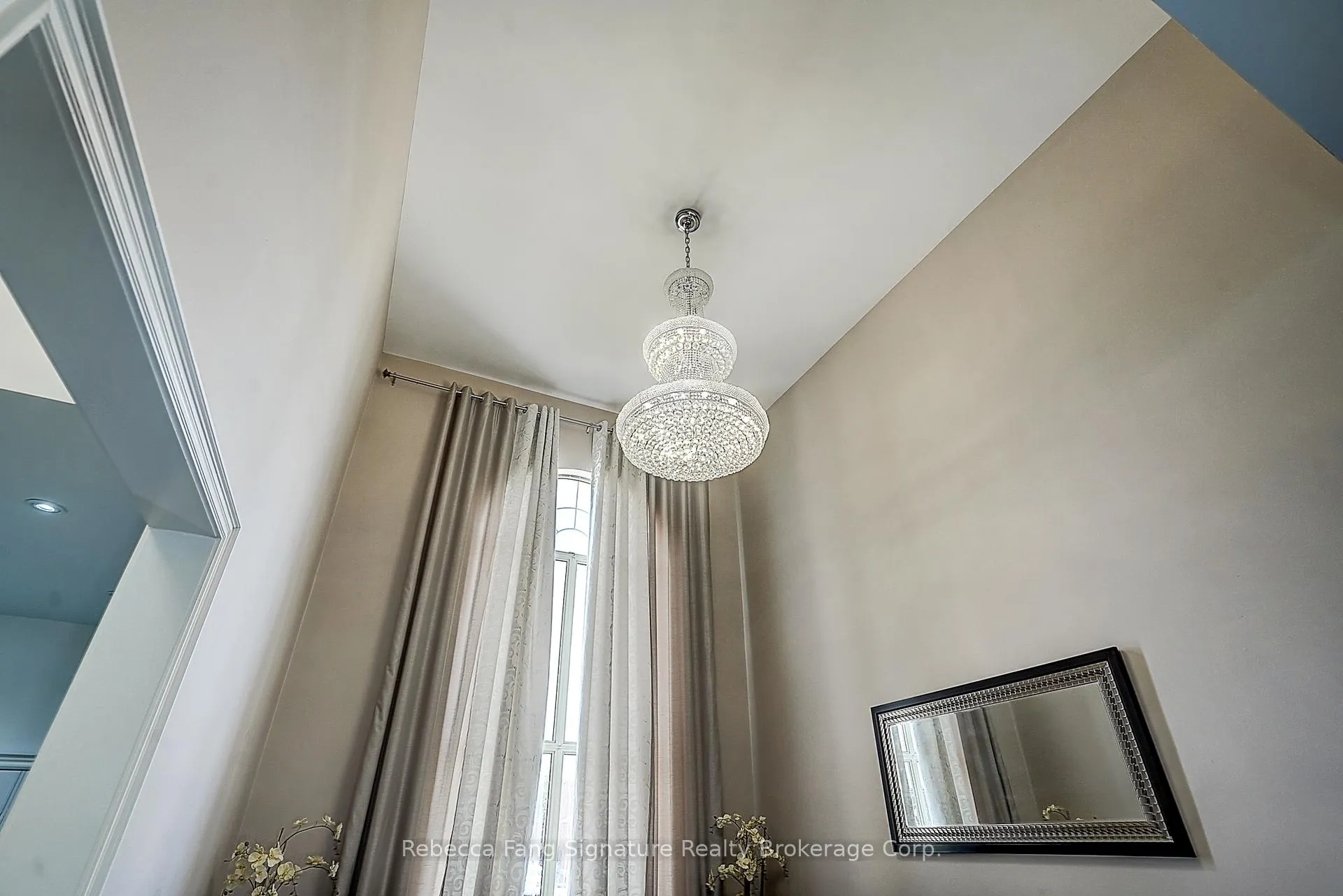 Photo 7 of 76 Oakdale Road, Vaughan, Maple — HOMEH