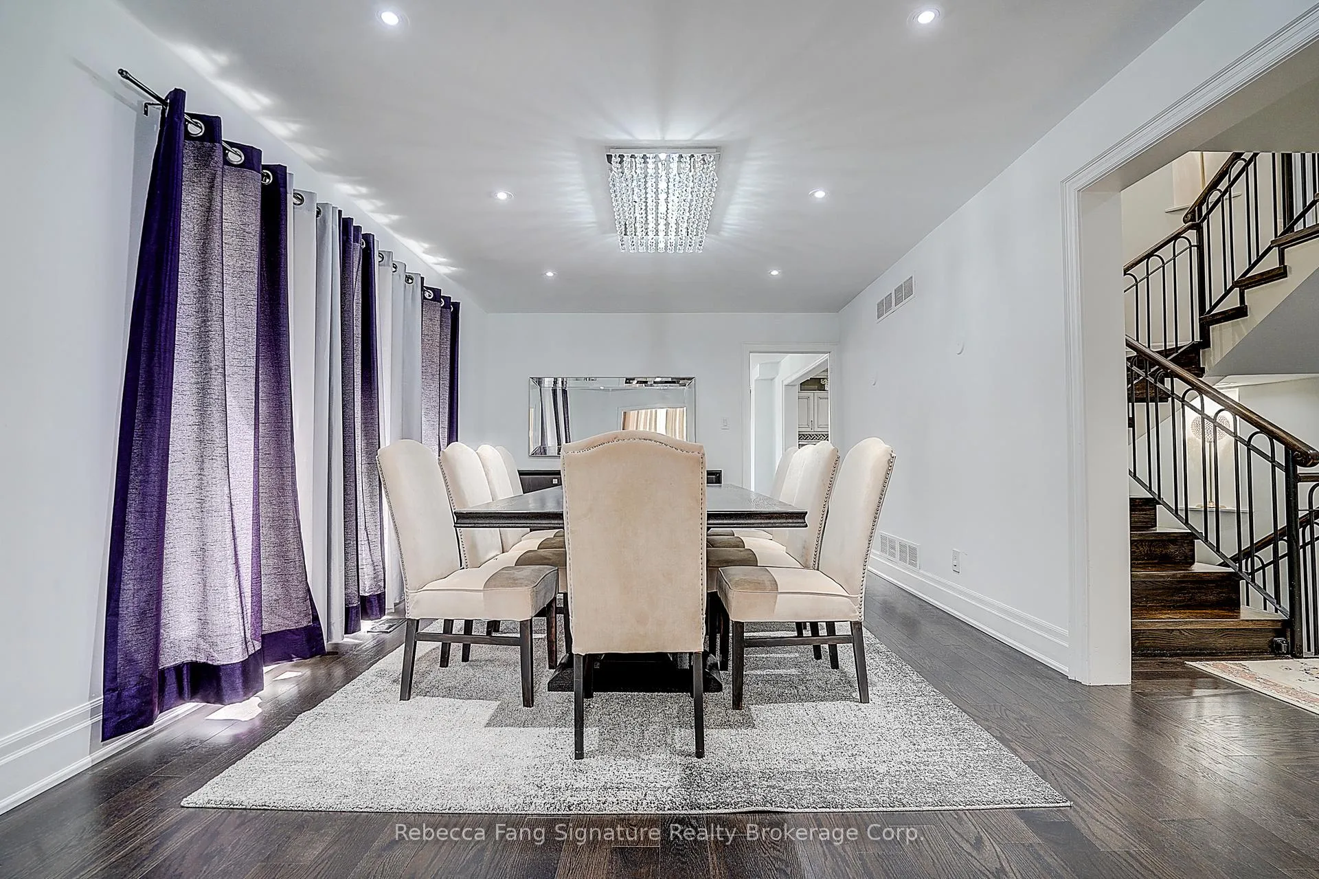 Photo 9 of 76 Oakdale Road, Vaughan, Maple — HOMEH