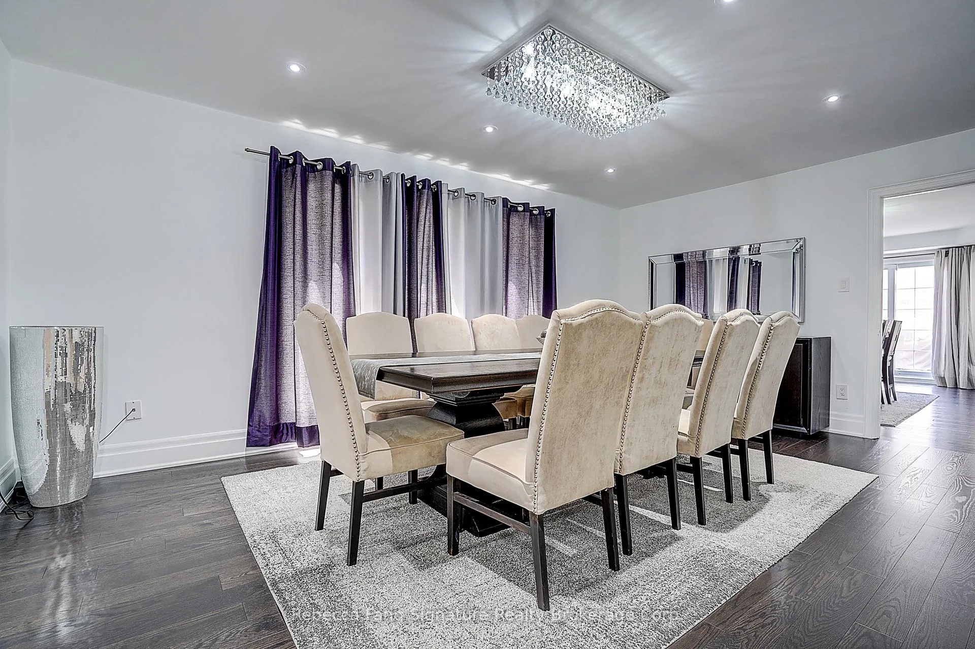 Photo 10 of 76 Oakdale Road, Vaughan, Maple — HOMEH