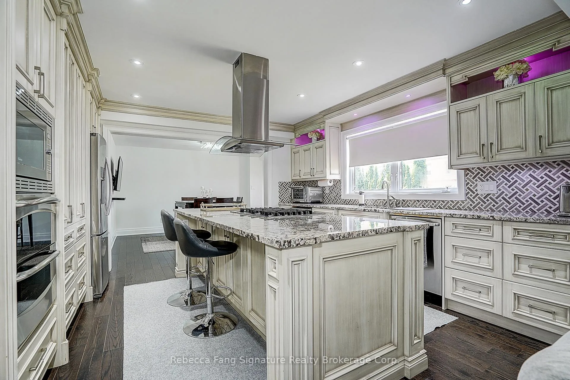 Photo 16 of 76 Oakdale Road, Vaughan, Maple — HOMEH
