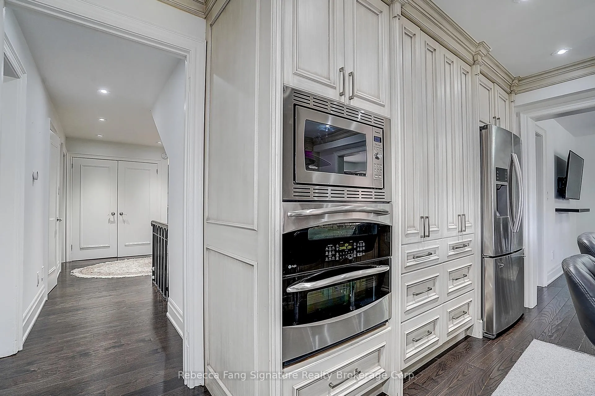 Photo 17 of 76 Oakdale Road, Vaughan, Maple — HOMEH