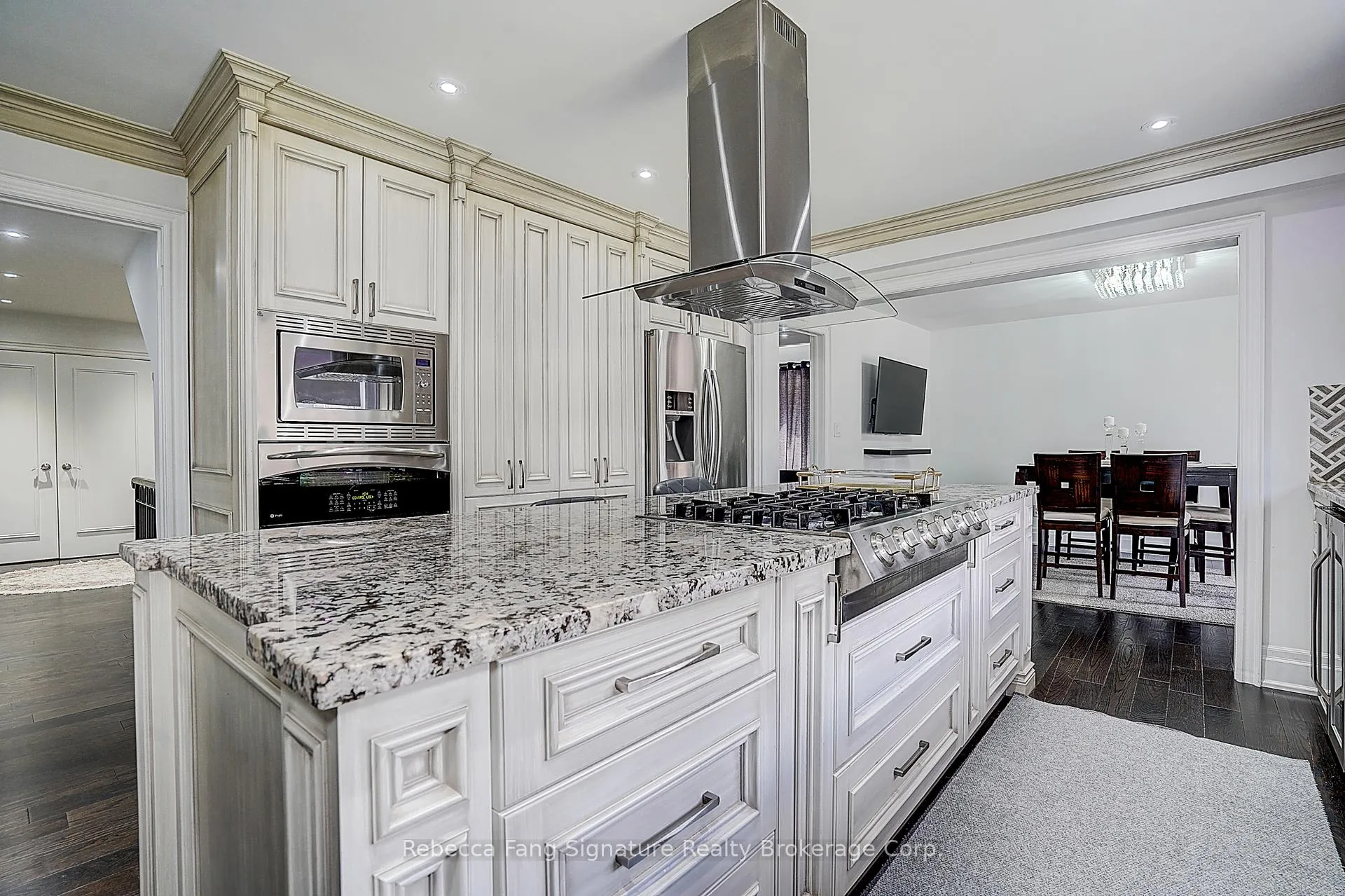 Photo 18 of 76 Oakdale Road, Vaughan, Maple — HOMEH