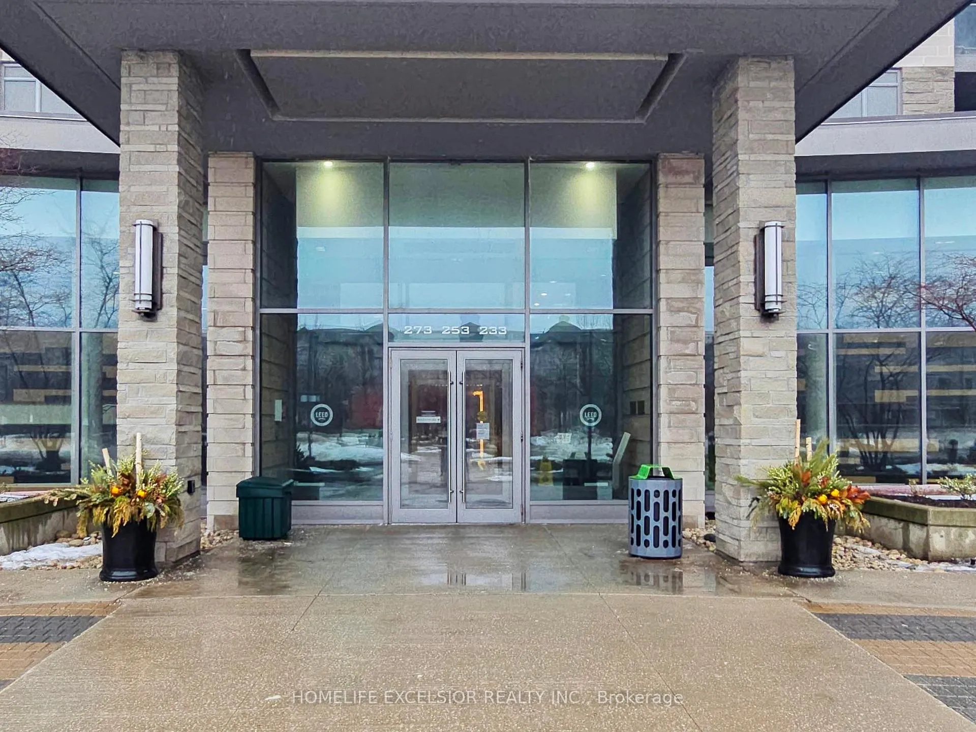 Photo 2 of Unit 1018, 273 South Park Road, Markham, Commerce Valley — HOMEH