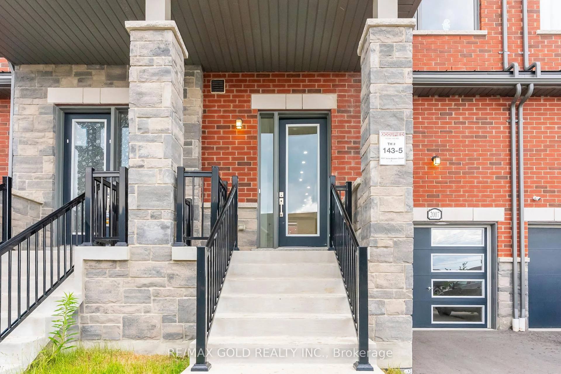 Photo 3 of 2007 Verne Bowen Street, Oshawa, Kedron — HOMEH